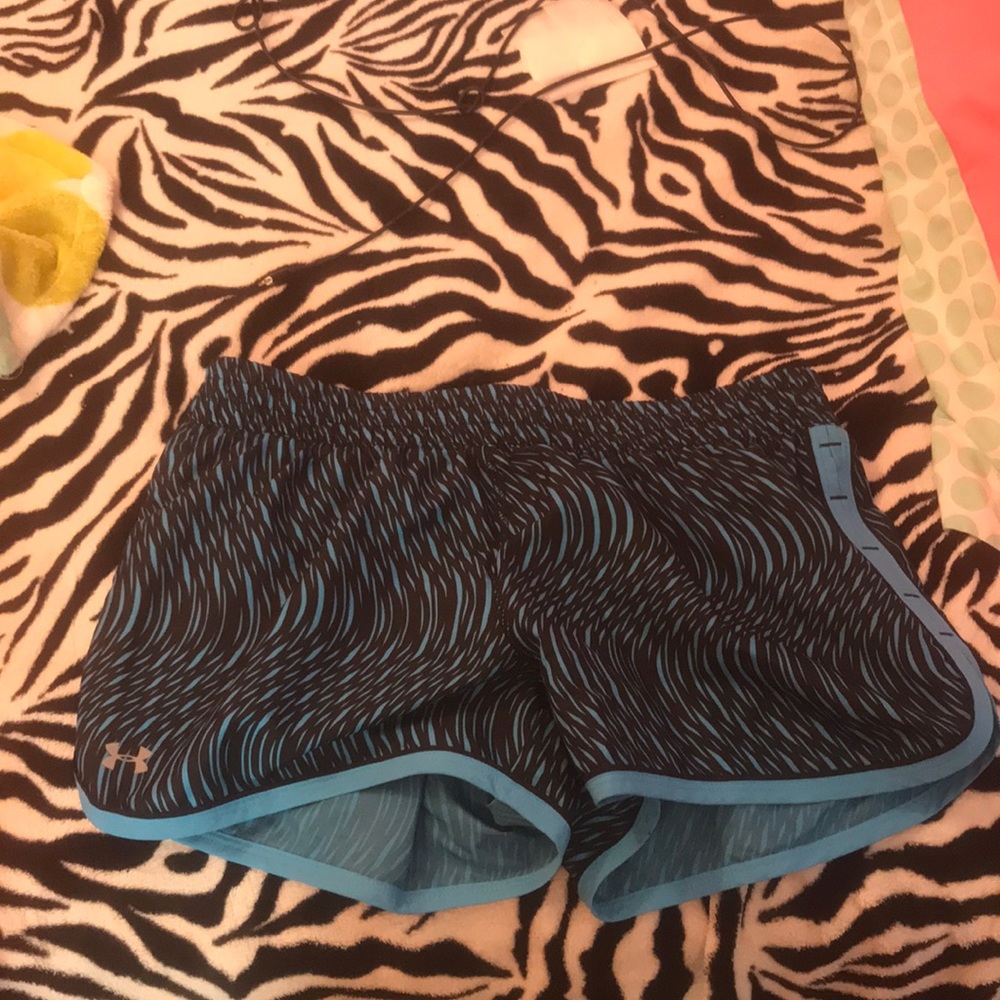 Underarmor running shorts